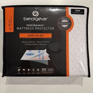 NWT Bedgear Twin Performance Waterproof Mattress Protector